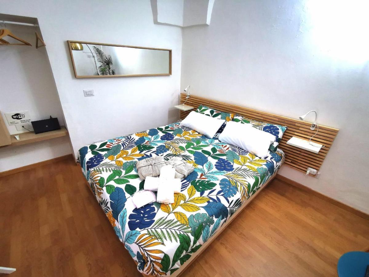 Apartmán Ma Ma Crociferi 33 Katánie Exteriér fotografie