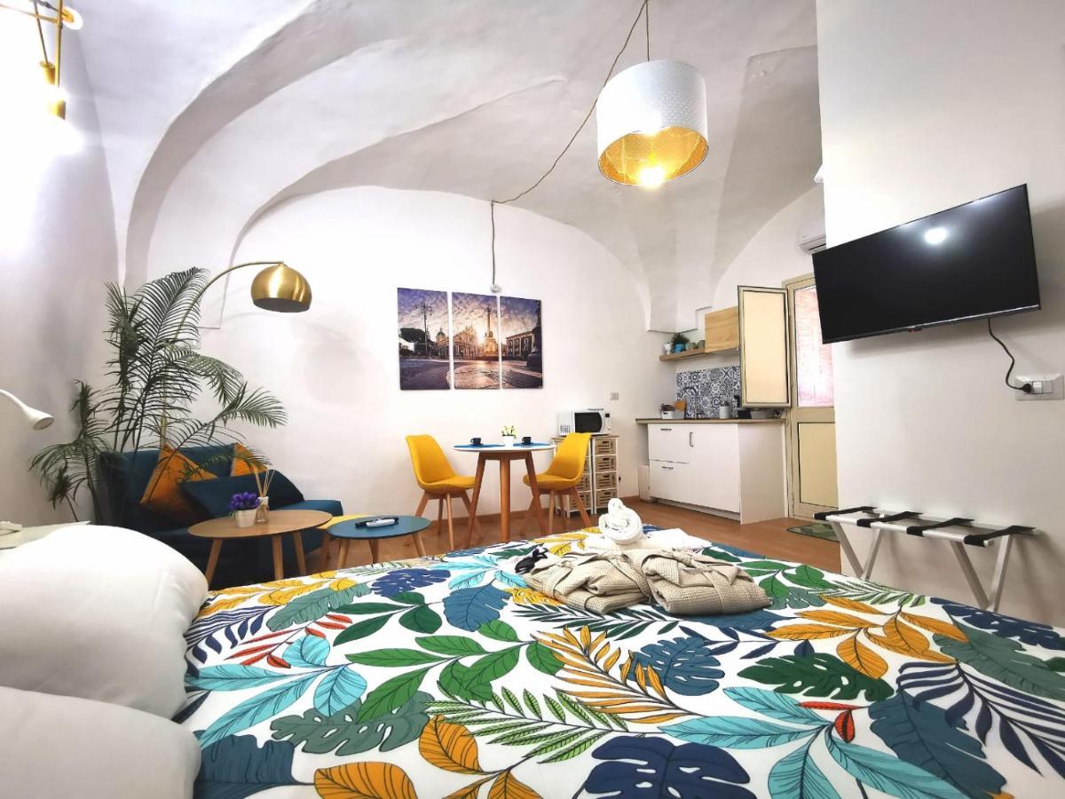 Apartmán Ma Ma Crociferi 33 Katánie Exteriér fotografie